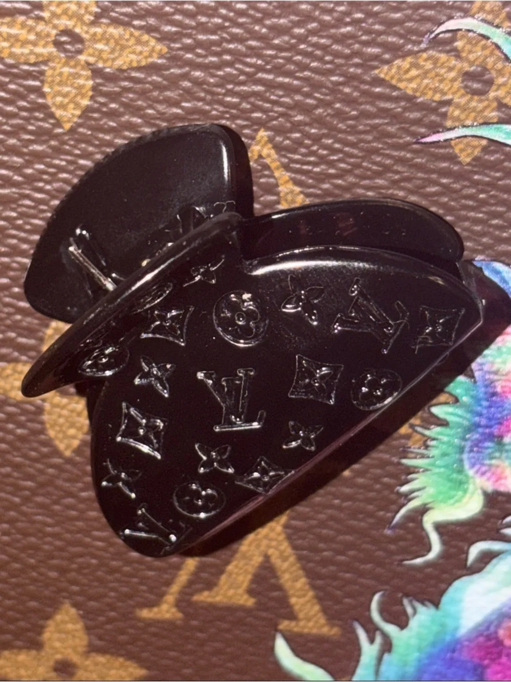 🆕•💖💛🖤 3X LV Claw Clips 👧🏻👩🏾‍🦱👩🏻‍🦰👱🏽‍♀️